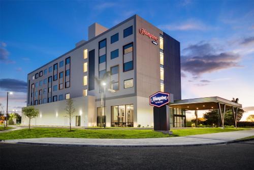 Hampton By Hilton Guanacaste Airport in Liberia