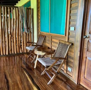 La Ensenada Lodge