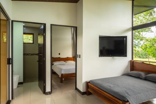 Tree of Heaven Lodge in San Isidro de El General