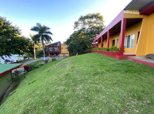 Hotel Puerto San Luis