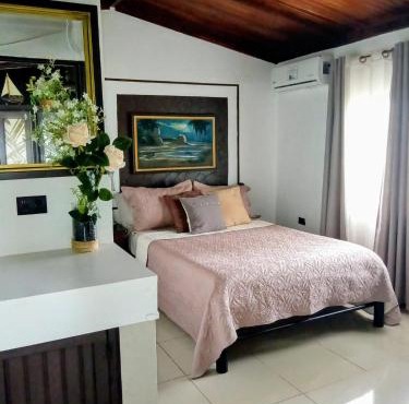 Villa Guarias