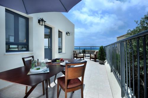 Yamim Suites On The Beach