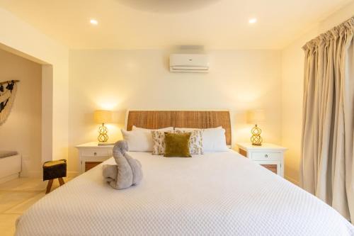 Casa Vitality Bed and Breakfast - Playa Guiones, Nosara - 4 Minute Walk to the Beach