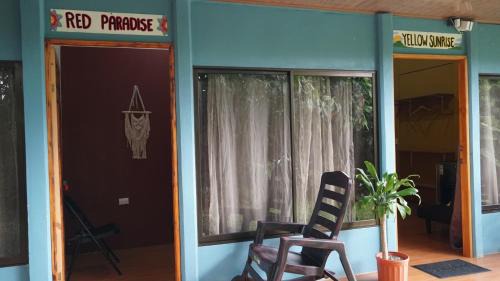 RED PARADISE - Rio Celeste Dreams