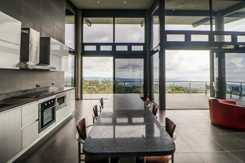 Hermosa Clouds One Bedroom