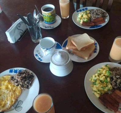 Sunset Inn Arenal B&B
